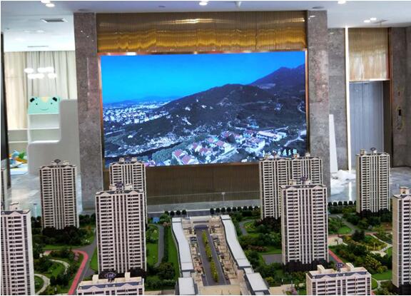 泰安市高鐵新區(qū)福園售樓處室內(nèi)P2全彩屏15平方 泰安市高鐵新區(qū)福園售樓處室內(nèi)P2全彩屏15平方